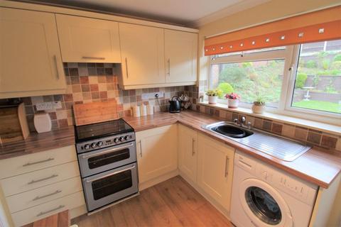 Montest Bottom Road, Summerhill, Wrexham, LL11 4TR