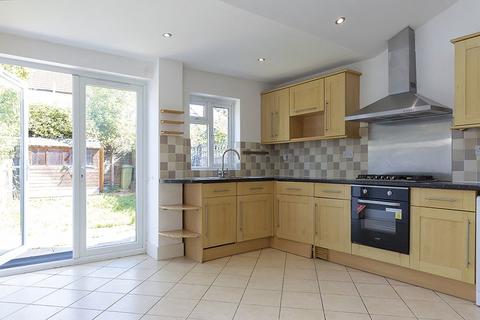 172 Blagdon Road, New Malden, KT3 4AL