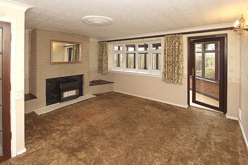 WOMBOURNE, Clee View Road 3 bed semidetached house £214,950