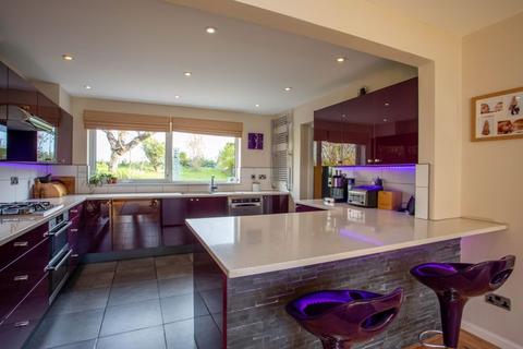 5 Hyde Copse, Marcham, Abingdon, OX13 6PT