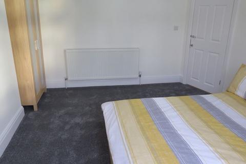 Mixed use to rent, Room in shared house - The Mead, Bristol