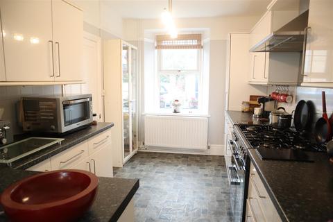 9 Randell Square, Pembrey, Burry Port, SA16 0TY