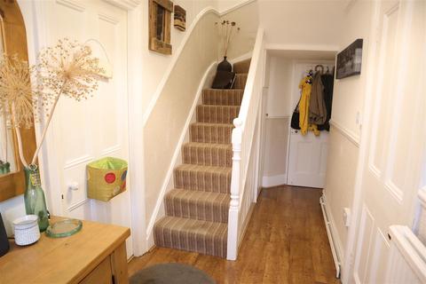 9 Randell Square, Pembrey, Burry Port, SA16 0TY
