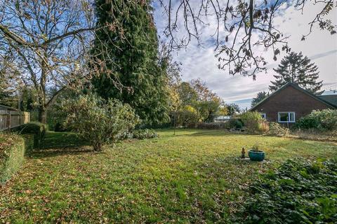 Springfields Bury End, Pirton, Hitchin, SG5 3QB