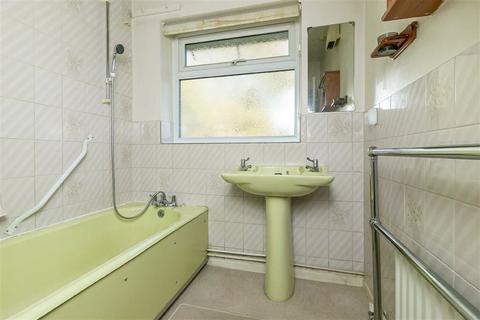 Springfields Bury End, Pirton, Hitchin, SG5 3QB