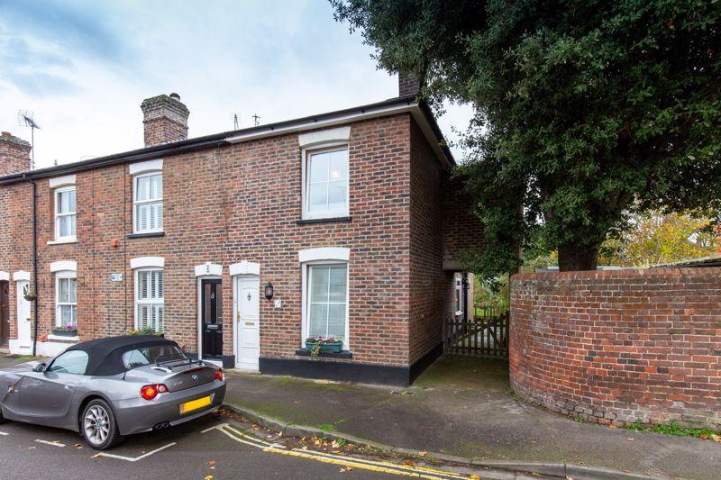 Lymbourn Road, Havant 2 bed terraced house £330,000