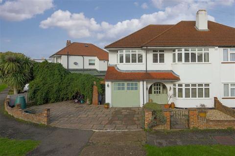 28 Hazon Way, Epsom, KT19 8HD