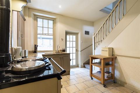 36 High Street, Ingleton, Carnforth, LA6 3AF