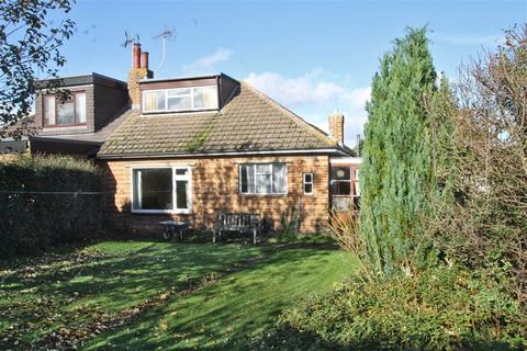 49 New Road, Meopham, Gravesend, DA13 0LS