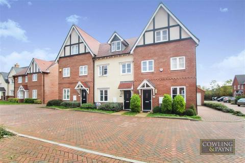 5 Abingdon Close, Basildon, SS15 6LJ