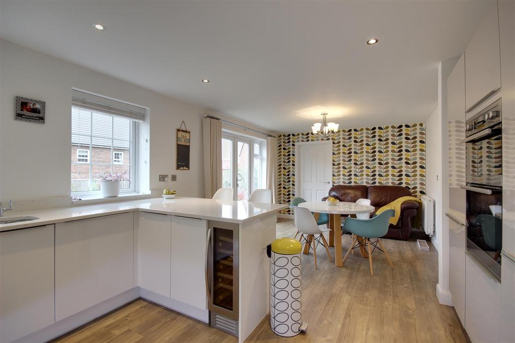 Open Plan Living Kitchen - Alternative View