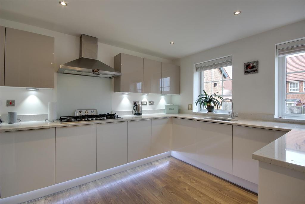 Open Plan Living Kitchen - Alternative View