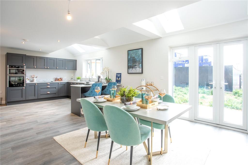Kitchen/Family Room