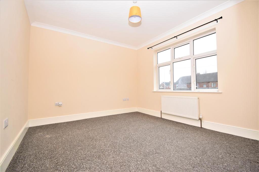 Station Road, Scunthorpe 3 bed semidetached house £625 pcm (£144 pw)