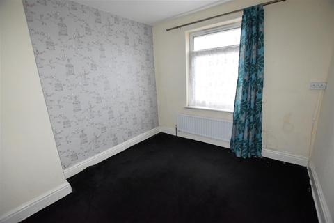 Austral Cliff Road, Hornsea, HU18 1JW