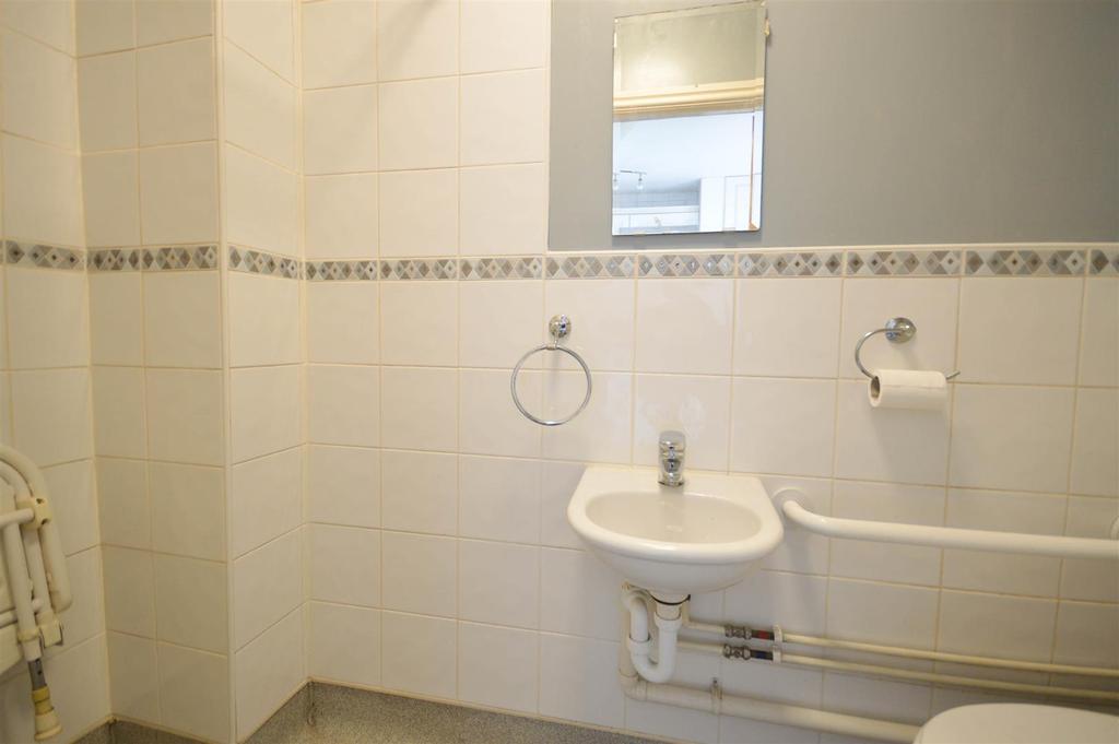 Ground Floor Shower Room