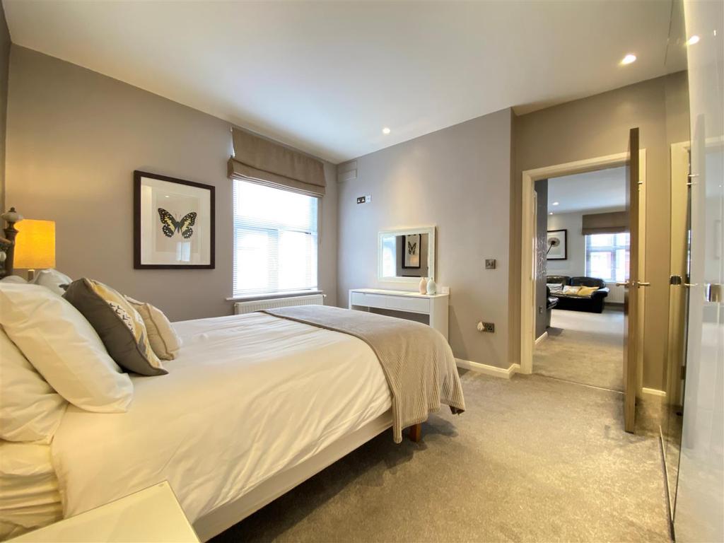 NEW bedroom 2.jpg
