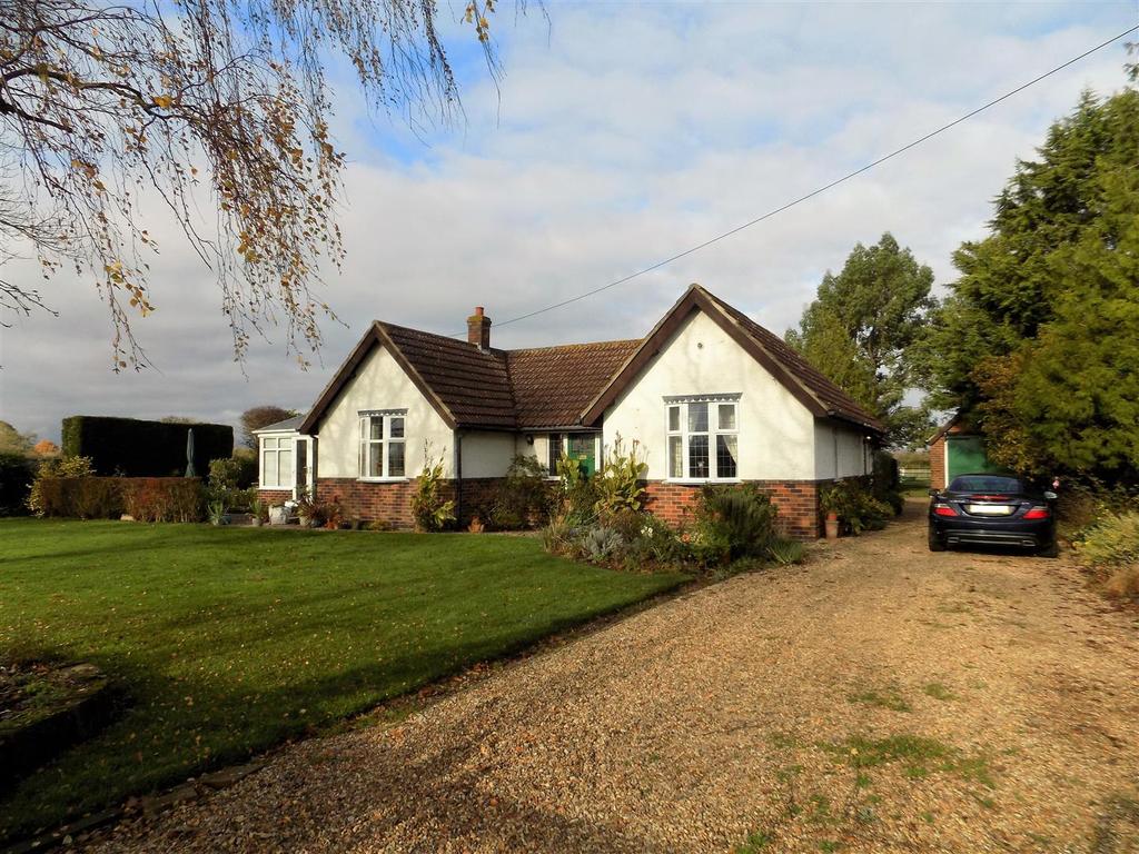 Cliff Hill Lane, Aslockton, Nottingham 2 bed detached bungalow £675,000