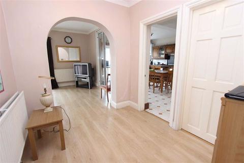 101 Shirley Gardens, Barking, IG11 9XB