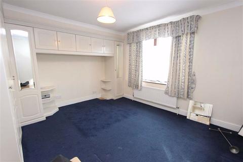 101 Shirley Gardens, Barking, IG11 9XB