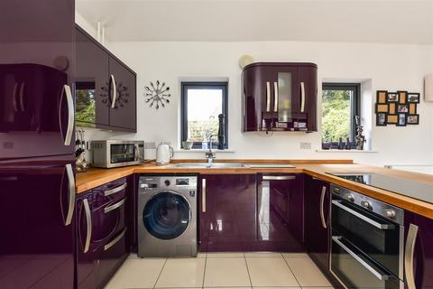 Old Flint Barn, 71 Barley Road, Andover, SP11 6GB