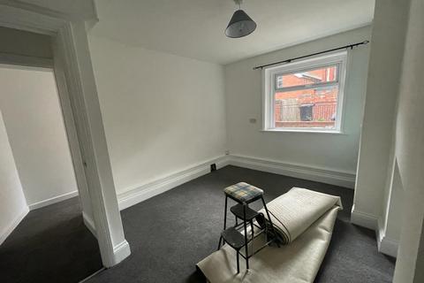 1 bedroom apartment to rent, Alexandra Road,  Llandrindod Wells,  LD1