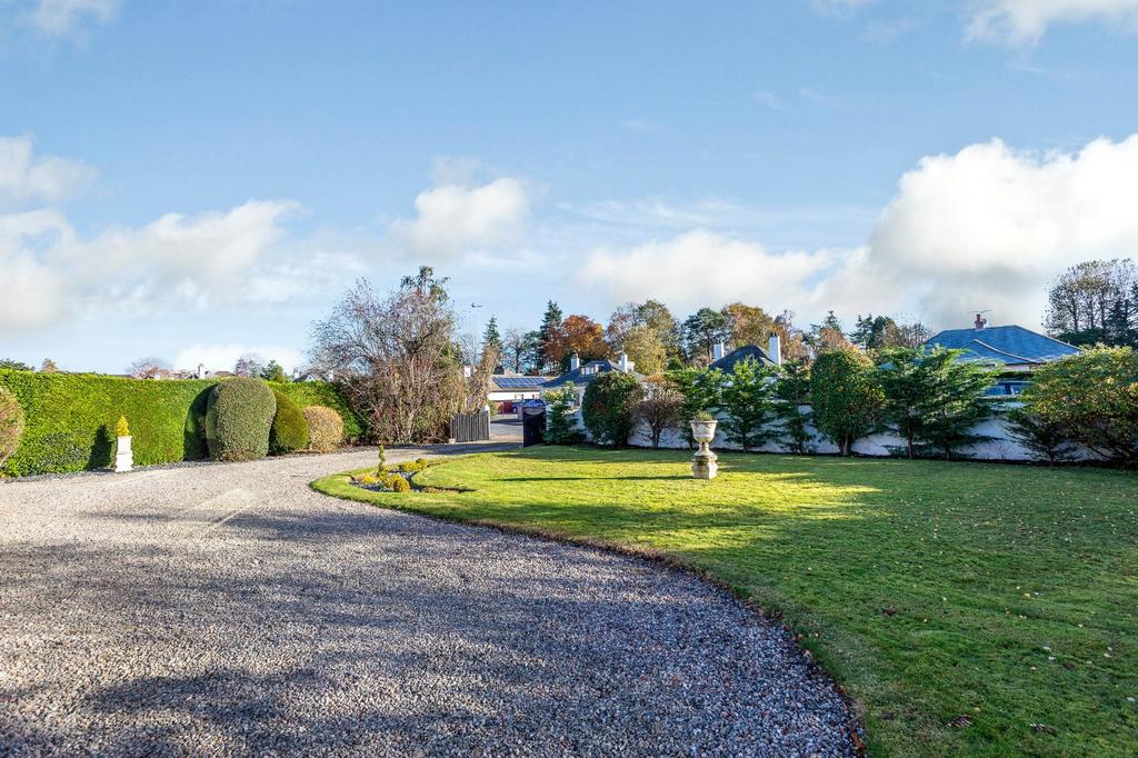14 Green Drive