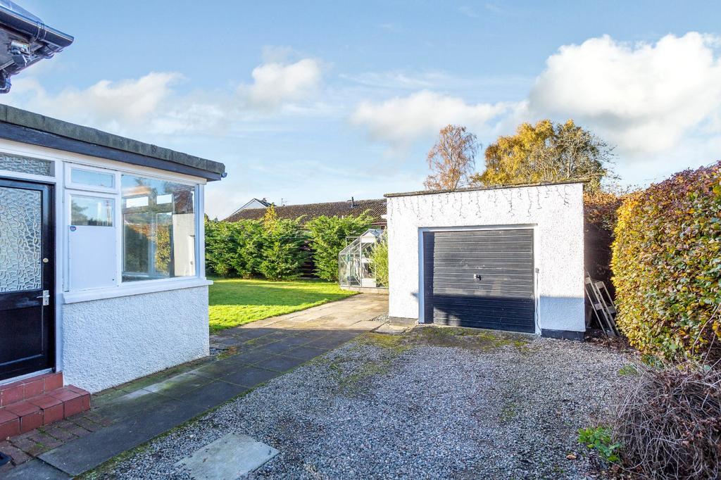 14 Green Drive