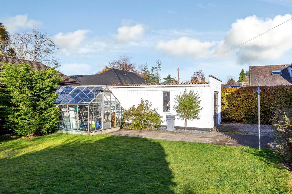 14 Green Drive