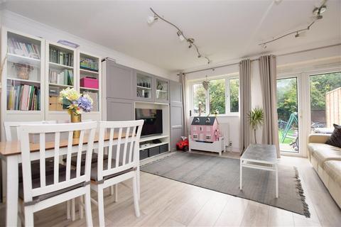 34b Rushett Drive, Dorking, RH4 2NN