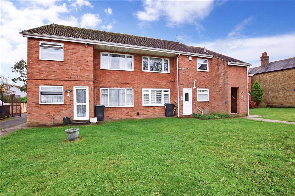 Lambourne Road, Chigwell Row, Essex 2 bed £275,000