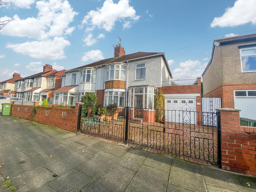 King Road, South Shields, Tyne and Wear, NE34 0SP 3 bed semi