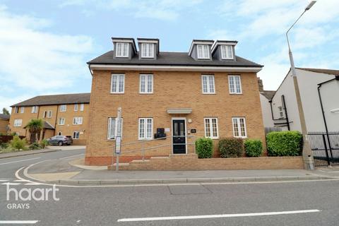 Flat 3, Laura House High Street, Aveley, South Ockendon, RM15 4BP