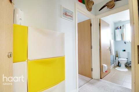 Flat 3, Laura House High Street, Aveley, South Ockendon, RM15 4BP