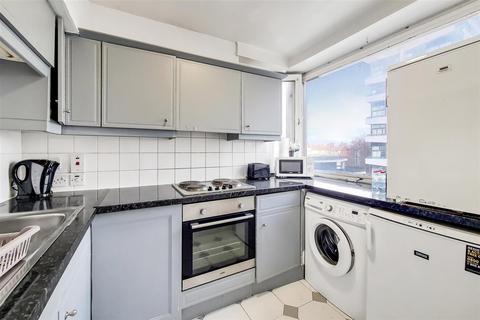 1 bedroom flat for sale, THE WATER GARDENS, London, W2