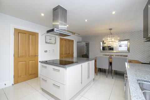 10 Aragon Mews, Epping, CM16 6FG