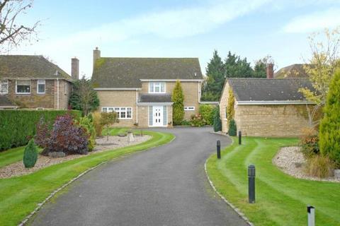 3 bedroom detached house to rent, Lamborough Hill,  Wootton,  OX13