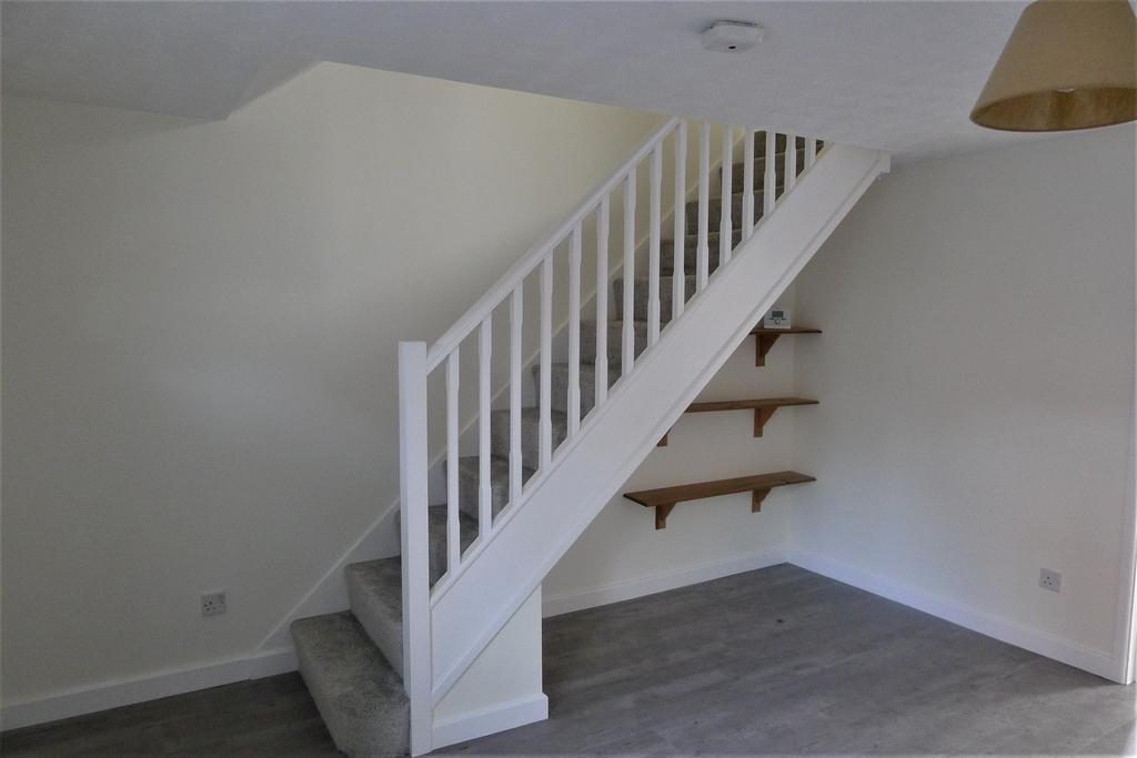 Prince Rupert Way, Heathfield, Newton... 2 bed terraced house £750