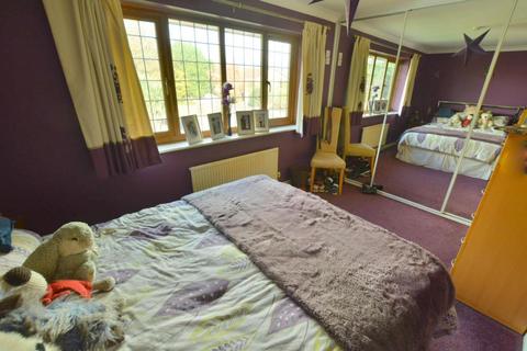64 Crusader Road, Bournemouth, BH11 9TZ
