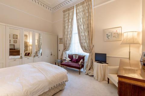 1f, 10 Moray Place, Edinburgh, EH3 6DT