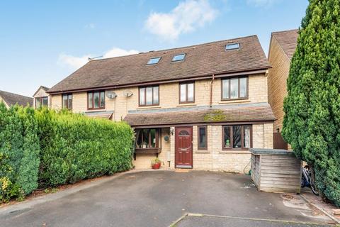 17 Stanton Close, Witney, OX28 5YX