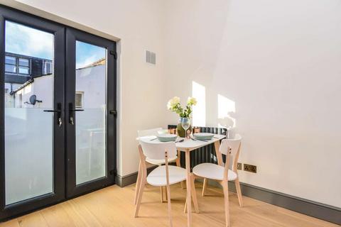 1 bedroom flat to rent, Elbe Street, Fulham, London