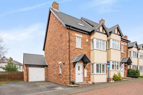 18 Alva Close, Guiseley, Leeds, LS20 9PS