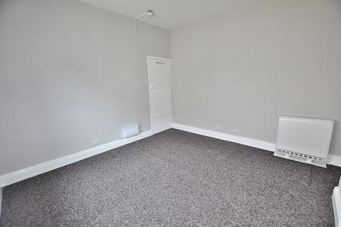 Studio to rent, Lea Road, Wolverhampton