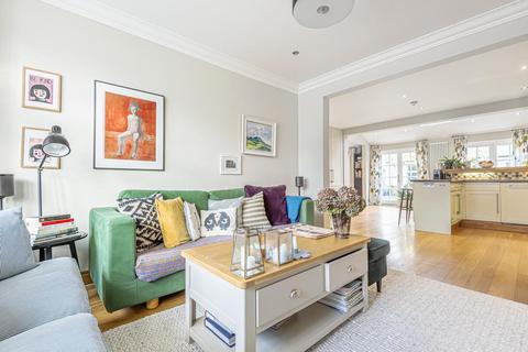 28 Edenvale Road, Mitcham, CR4 2DN