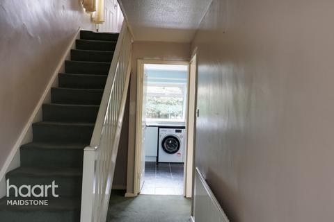 54 Betsham Road, Maidstone, ME15 8TX