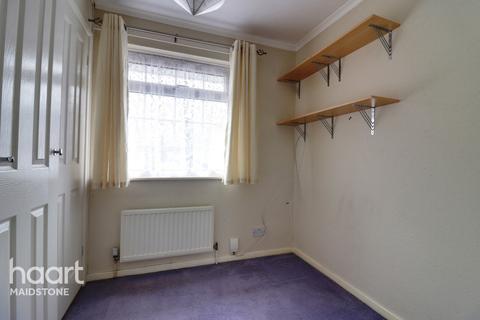 54 Betsham Road, Maidstone, ME15 8TX