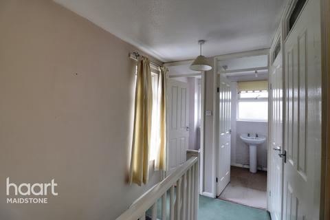 54 Betsham Road, Maidstone, ME15 8TX