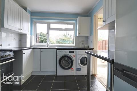54 Betsham Road, Maidstone, ME15 8TX