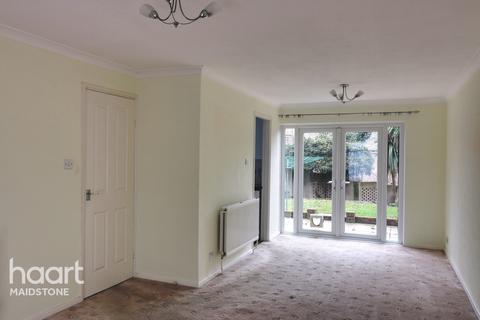 54 Betsham Road, Maidstone, ME15 8TX